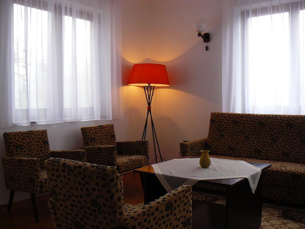 Diana Panzio Bed and Breakfast Matrafured Εξωτερικό φωτογραφία